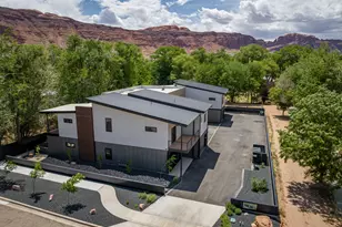 214 S 200 E, Moab, UT 84532 - Photo 19