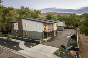 214 S 200 E, Moab, UT 84532 - Photo 15