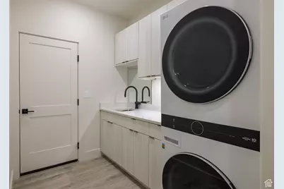 214 S 200 E #6, Moab, UT 84532 - Photo 23