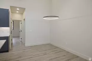 214 S 200 E, Moab, UT 84532 - Photo 9