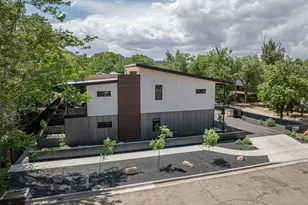 214 S 200 E, Moab, UT 84532 - Photo 37