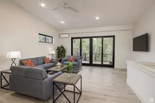 214 S 200 E, Moab, UT 84532 - Photo 5