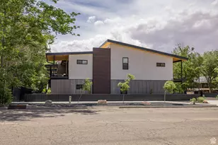 214 S 200 E, Moab, UT 84532 - Photo 33