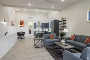 214 S 200 E, Moab, UT 84532 - Photo 7