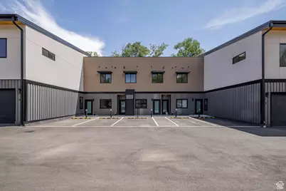 214 S 200 E #8, Moab, UT 84532 - Photo 31