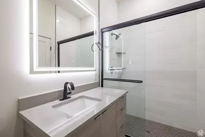 214 S 200 E #9, Moab, UT 84532 - Photo 15