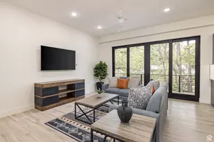 214 S 200 E, Moab, UT 84532 - Photo 7