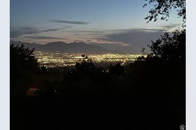 2842 E Oakbrook Cir, Salt Lake City, UT 84108 - Photo 37