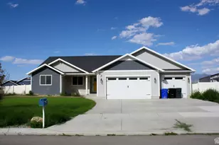 539 S Chan Dr, Grantsville, UT 84029 - Photo 1