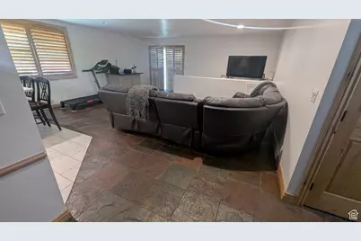 1584 E Petunia Way, Sandy, UT 84092 - Photo 29