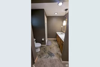 1584 E Petunia Way, Sandy, UT 84092 - Photo 13