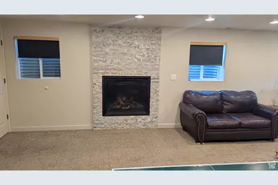 1584 E Petunia Way, Sandy, UT 84092 - Photo 41