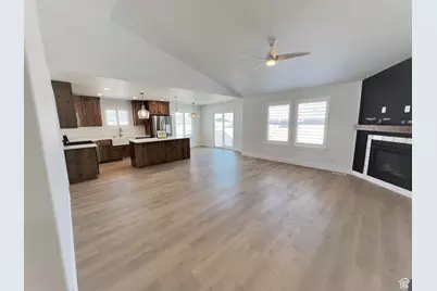 124 S Freedom Way #218, Grantsville, UT 84029 - Photo 5