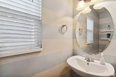 163 Cold Creek Way, Layton, UT 84041 - Photo 31