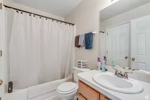 382 N Peach St, Santaquin, UT 84655 - Photo 15