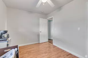 382 N Peach St, Santaquin, UT 84655 - Photo 17