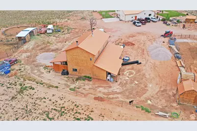 7395 N Johnson Canyon Rd, Kanab, UT 84741 - Photo 37