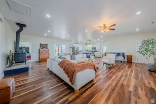 7395 N Johnson Canyon Rd, Kanab, UT 84741 - Photo 5