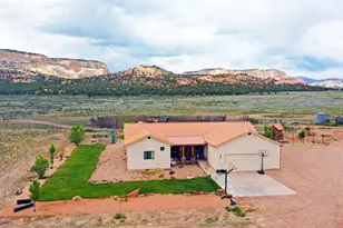 7395 N Johnson Canyon Rd, Kanab, UT 84741 - Photo 1