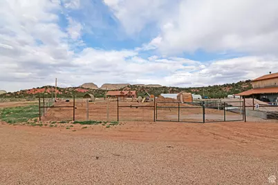 7395 N Johnson Canyon Rd, Kanab, UT 84741 - Photo 51