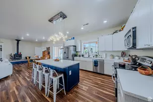 7395 N Johnson Canyon Rd, Kanab, UT 84741 - Photo 11