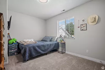 90 S 200 E, Lindon, UT 84042 - Photo 21