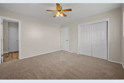 9203 S 220 E, Sandy, UT 84070 - Photo 11