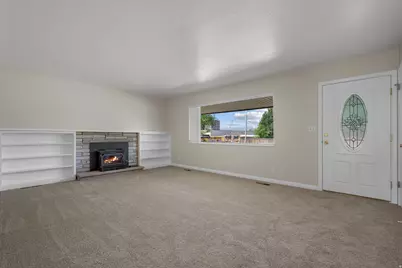 9203 S 220 E, Sandy, UT 84070 - Photo 3