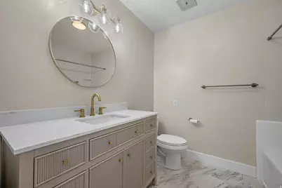 9203 S 220 E, Sandy, UT 84070 - Photo 15