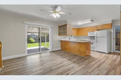 9203 S 220 E, Sandy, UT 84070 - Photo 5