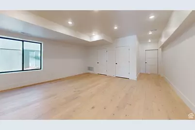 683 N Heritage St, Mapleton, UT 84664 - Photo 39