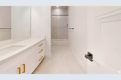 683 N Heritage St, Mapleton, UT 84664 - Photo 23