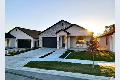 683 N Heritage St, Mapleton, UT 84664 - Photo 3