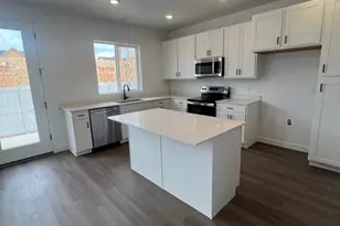 2151 W Stardew St, Eagle Mountain, UT 84005 - Photo 7