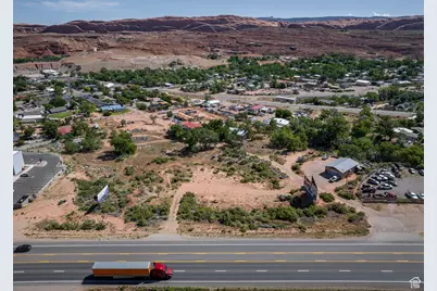 1431 Arnel Ln, Moab, UT 84532 - Photo 5