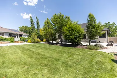 9532 S Willow Trail Way, South Jordan, UT 84095 - Photo 51