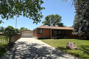 2252 E 6450 S, Cottonwood Heights, UT 84121 - Photo 1