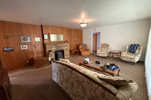 2252 E 6450 S, Cottonwood Heights, UT 84121 - Photo 5