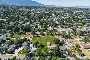 2252 E 6450 S, Cottonwood Heights, UT 84121 - Photo 25