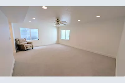 5071 N Oak Creek Dr, Eagle Mountain, UT 84005 - Photo 47