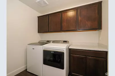 5071 N Oak Creek Dr, Eagle Mountain, UT 84005 - Photo 49