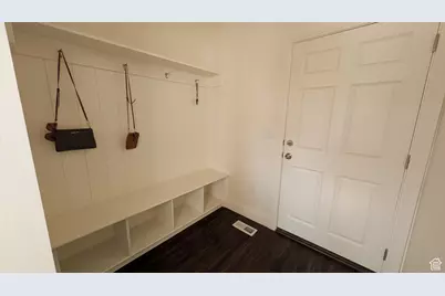 5071 N Oak Creek Dr, Eagle Mountain, UT 84005 - Photo 23