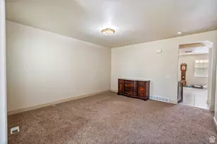 4257 W Lake Bridge Dr S, South Jordan, UT 84009 - Photo 17