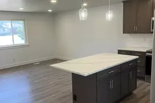 390 W 5050 S, Washington Terrace, UT 84405 - Photo 9