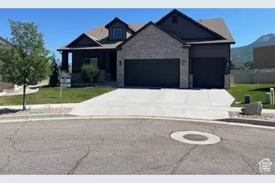 649 E 5650 S, Washington Terrace, UT 84405 - Photo 1