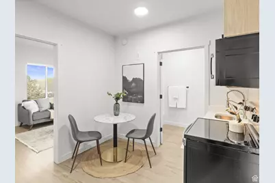 404 E 5600 S, Murray, UT 84107 - Photo 23