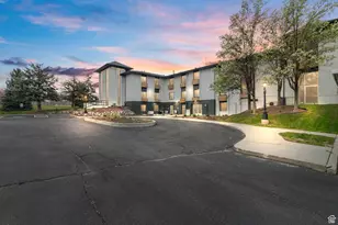 404 E 5600 S, Murray, UT 84107 - Photo 3