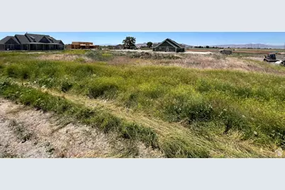 6235 N 4900 W, Bear River City, UT 84301 - Photo 1