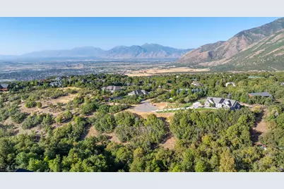 190 W Autumn Leaf Cir #2, Woodland Hills, UT 84653 - Photo 11