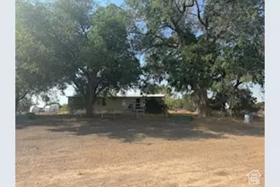 2308 E Highway 40, Naples, UT 84078 - Photo 9